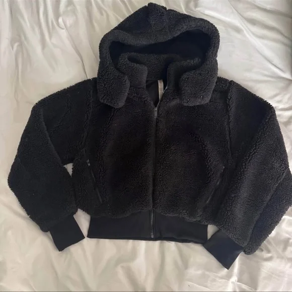 ALO Yoga | Jackets & Coats | Alo Yoga Foxy Sherpa Jacket Fuzzy Faux Fur  Teddy Coat Hooded Black Small | Poshmark